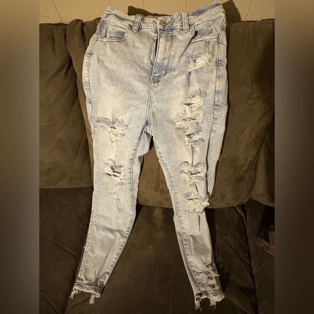 American Eagle jeans size 4.